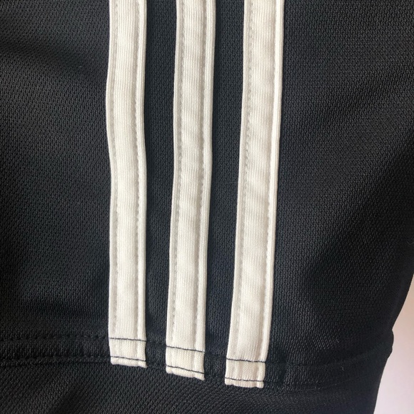 Men’s Adidas polo - Picture 4 of 6